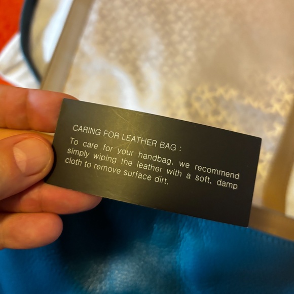 DKNY turquoise blue real leather structured shoulder crossbody bag EUC (as new) - Picture 7 of 15